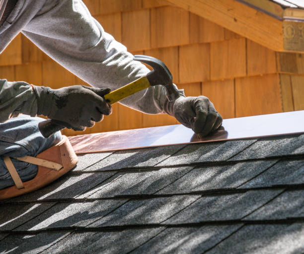 Best Best Roofing Contractors  in Newburg, WI